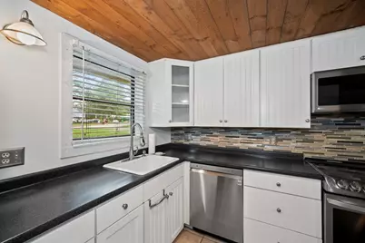 26 Greenwood Village St #26, Easton, MA 02334 - Photo 10