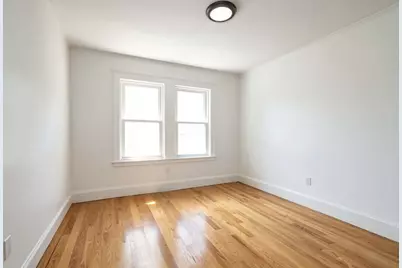 135 Safford St #1, Quincy, MA 02170 - Photo 14