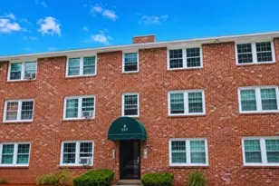 180 Tyngsboro Rd, Chelmsford, MA 01863 - Photo 2