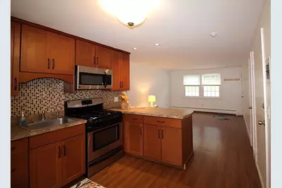 180 Tyngsboro Road #43-E, Chelmsford, MA 01863 - Photo 4