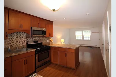 180 Tyngsboro Road #43-E, Chelmsford, MA 01863 - Photo 4