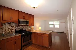 180 Tyngsboro Rd, Chelmsford, MA 01863 - Photo 4