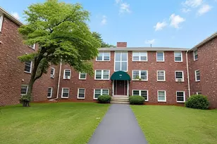 180 Tyngsboro Rd, Chelmsford, MA 01863 - Photo 1