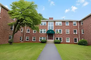 180 Tyngsboro Rd, Chelmsford, MA 01863 - Photo 1