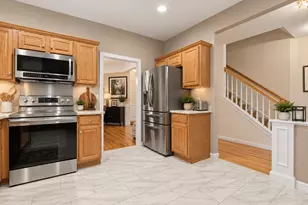 44 Cherry Ln, Grafton, MA 01560 - Photo 8