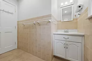 140 Crow Ln, Newburyport, MA 01950 - Photo 20