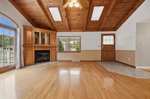 140 Crow Ln, Newburyport, MA 01950 - Photo 6