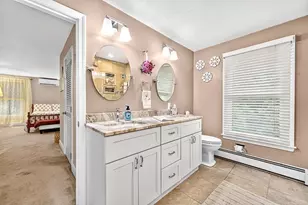 240 Meadow Wood Dr, Holden, MA 01520 - Photo 18