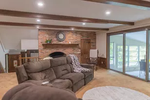 240 Meadow Wood Dr, Holden, MA 01520 - Photo 6