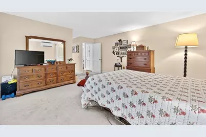 240 Meadow Wood Dr, Holden, MA 01520 - Photo 16