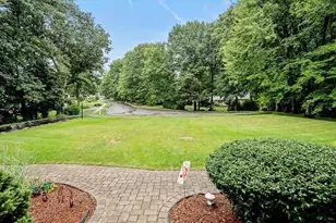 240 Meadow Wood Dr, Holden, MA 01520 - Photo 28