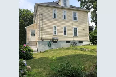 16 California Court, Clinton, MA 01510 - Photo 2