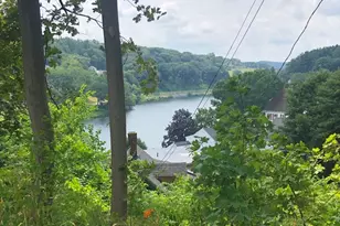 16 California Ct, Clinton, MA 01510 - Photo 4