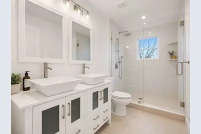 13 Quincy St #13C, Somerville, MA 02143 - Photo 14