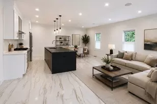 13 Quincy St, Somerville, MA 02143 - Photo 1
