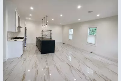 13 Quincy St #13C, Somerville, MA 02143 - Photo 2