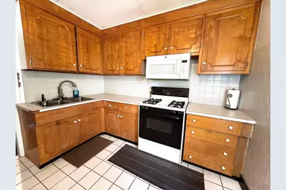 16 Bradford St, Taunton, MA 02780 - Photo 20
