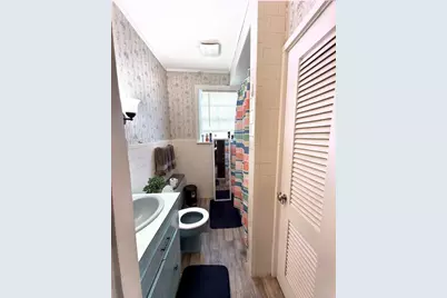 16 Bradford St, Taunton, MA 02780 - Photo 14