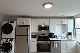 192 Athens St, Boston, MA 02127 - Photo 2
