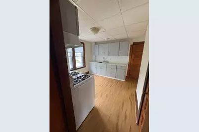 968 Robeson St #3, Fall River, MA 02720 - Photo 4