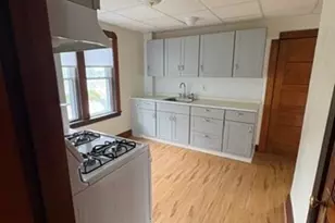 968 Robeson St, Fall River, MA 02720 - Photo 4
