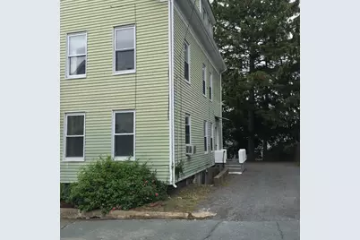 27 Arthur St #1, Beverly, MA 01915 - Photo 2