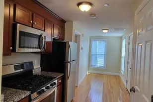 75 Bowers St, Lowell, MA 01854 - Photo 2