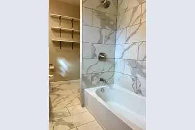 37 Mill St #1, Boston, MA 02122 - Photo 10