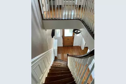 37 Mill St #1, Boston, MA 02122 - Photo 6