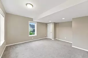 5 Princeton St, Westfield, MA 01085 - Photo 14