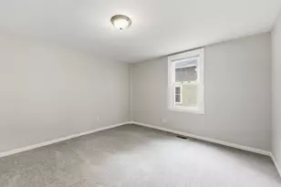 5 Princeton St, Westfield, MA 01085 - Photo 12