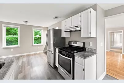 5 Princeton St, Westfield, MA 01085 - Photo 8