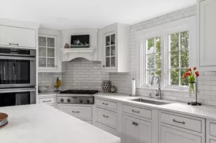 37 Lincoln St, Hingham, MA 02043 - Photo 6