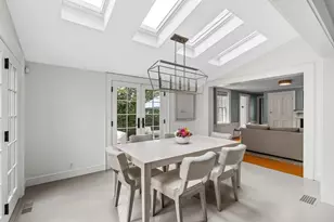 37 Lincoln St, Hingham, MA 02043 - Photo 8