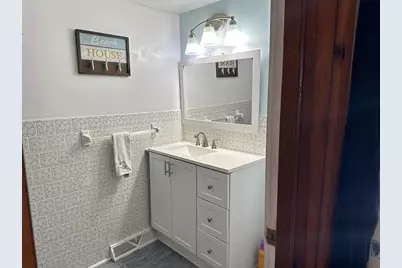 12 Waterman St #Winter, Mattapoisett, MA 02739 - Photo 10