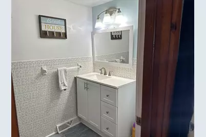 12 Waterman St #Winter, Mattapoisett, MA 02739 - Photo 10