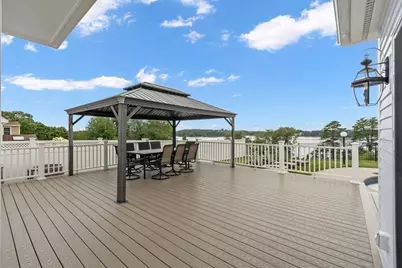 14 Lakeview Ave, Danvers, MA 01923 - Photo 36