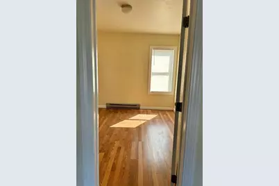 327 Hamilton Street #2, Worcester, MA 01604 - Photo 4