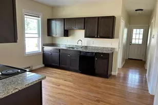 327 Hamilton St, Worcester, MA 01604 - Photo 2