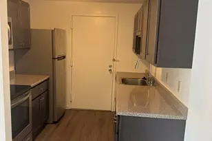 17 Village Rock Ln, Natick, MA 01760 - Photo 2