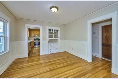24 Merrill Avenue #1, Belmont, MA 02478 - Photo 2