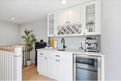613 E 6th St. #3, Boston, MA 02127 - Photo 20