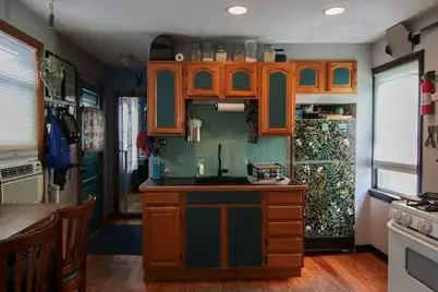12 Webb St, Salem, MA 01970 - Photo 4