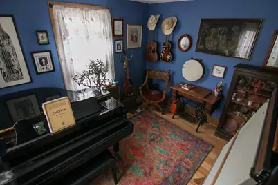 12 Webb St, Salem, MA 01970 - Photo 6