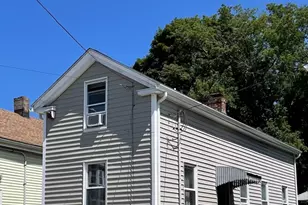 12 Webb St, Salem, MA 01970 - Photo 1