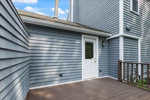 25 Whittier Meadows Dr, Amesbury, MA 01913 - Photo 34