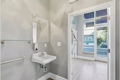 550 Pleasant Street #109, Winthrop, MA 02152 - Photo 16