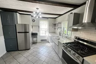 203 Third St, Cambridge, MA 02141 - Photo 2