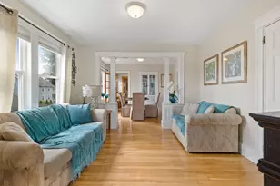 10 Newcastle Rd, Peabody, MA 01960 - Photo 1