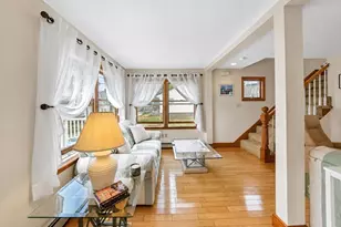 36 Hampton Cir, Hull, MA 02045 - Photo 10